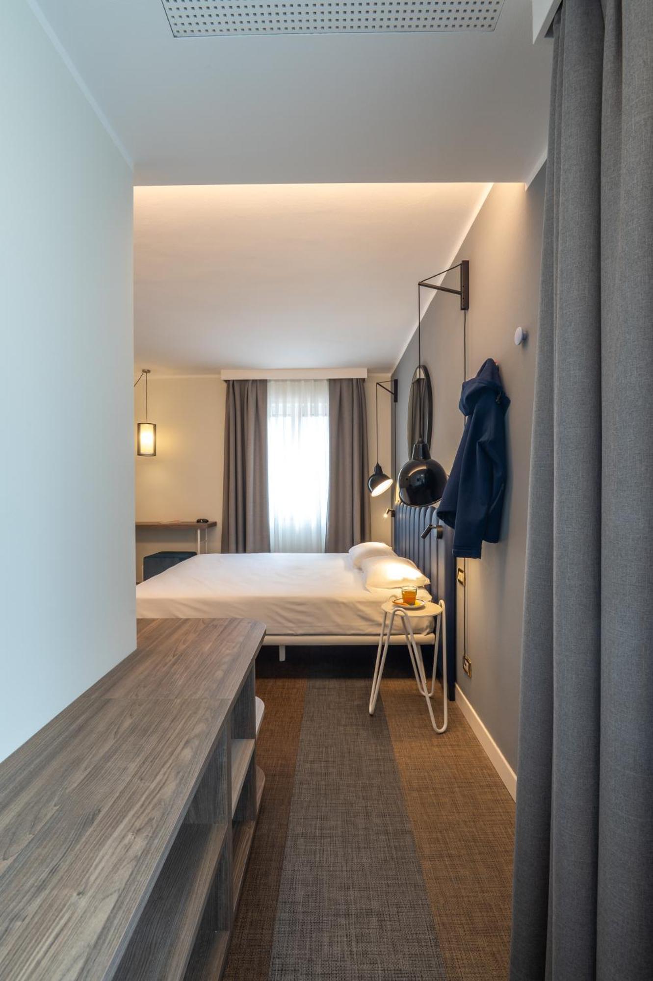 Hotel Europa Garda  Exteriér fotografie